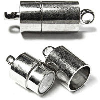 Magnetic clasp